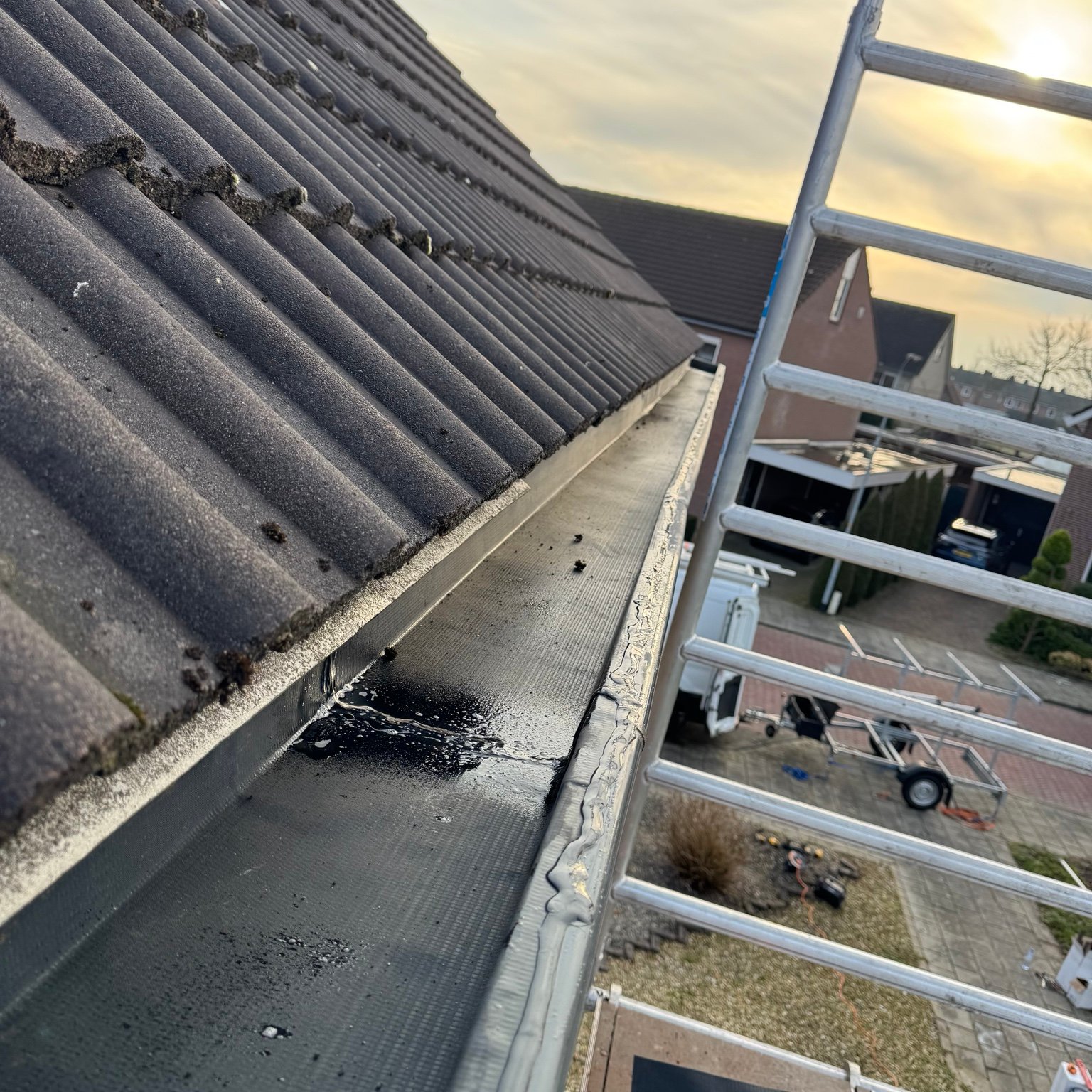 Bitumen dak in de zon